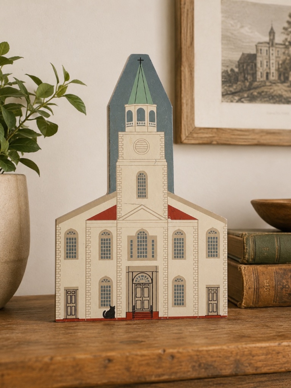 Cat’s Meow St. Helena Church Beaufort SC 1993 Wooden Shelf Sitter Vintage
